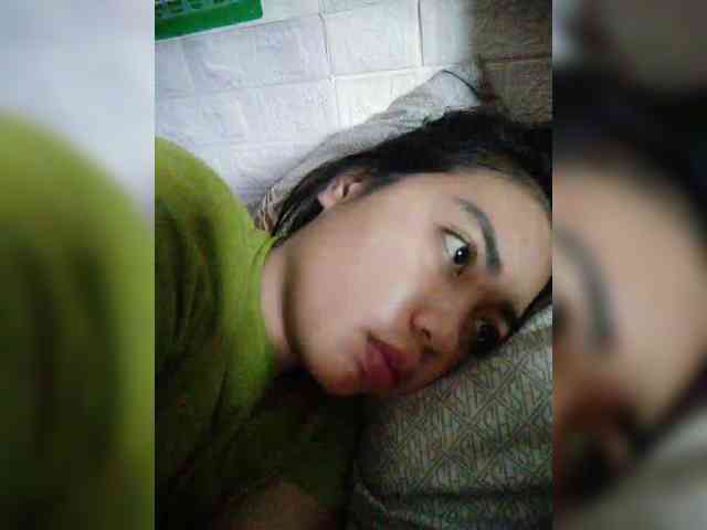 hornylittleprincess69 webcam