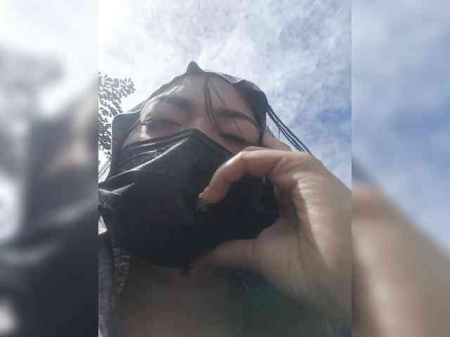 hornylittleprincess69 webcam