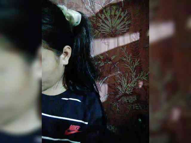 hornylittleprincess69 webcam