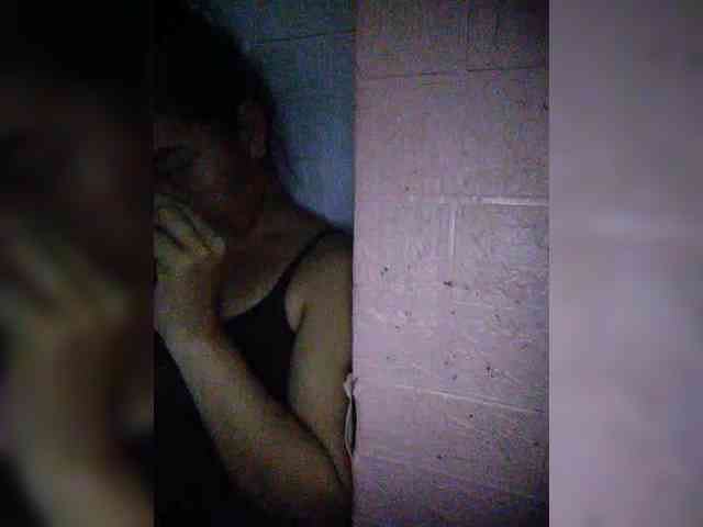 hornylittleprincess69 webcam