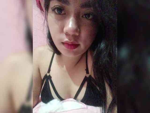 hornylittleprincess69 webcam