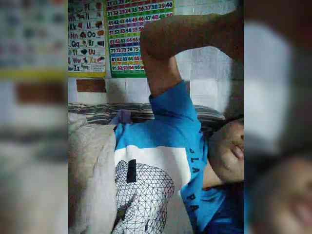 hornylittleprincess69 webcam