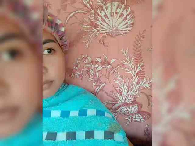 free sex cam live XXhornywetprincess99XX