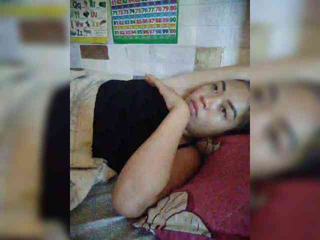 hornylittleprincess69 webcam