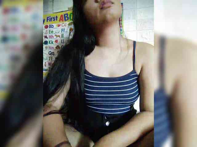 hornylittleprincess69 webcam