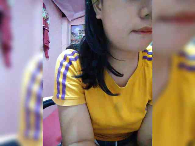 hornylittleprincess69 webcam