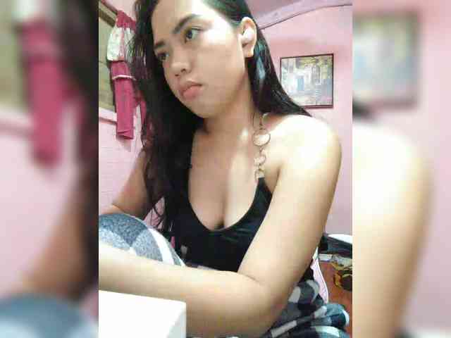 hornylittleprincess69 webcam