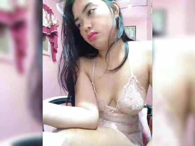 hornylittleprincess69 webcam