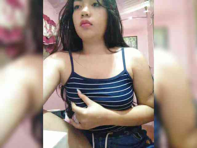 hornylittleprincess69 webcam