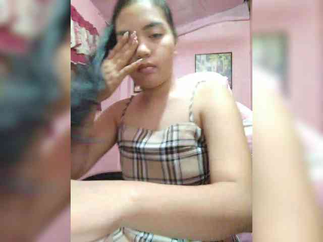 hornylittleprincess69 webcam