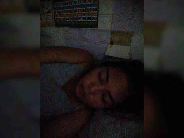 hornylittleprincess69 webcam