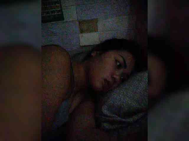 hornylittleprincess69 webcam