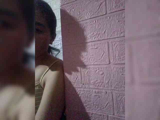 hornylittleprincess69 webcam