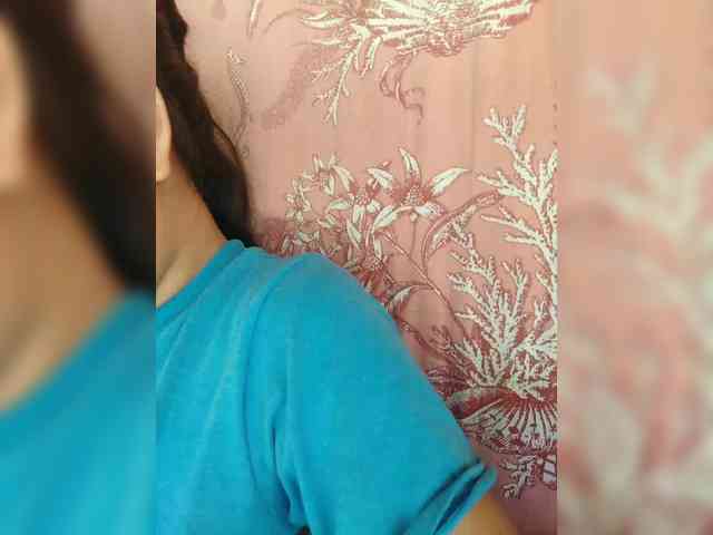 hornylittleprincess69 webcam