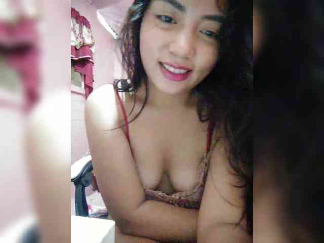 hornylittleprincess69 webcam