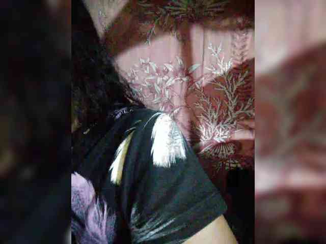 hornylittleprincess69 webcam