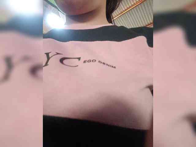 hornylittleprincess69 webcam