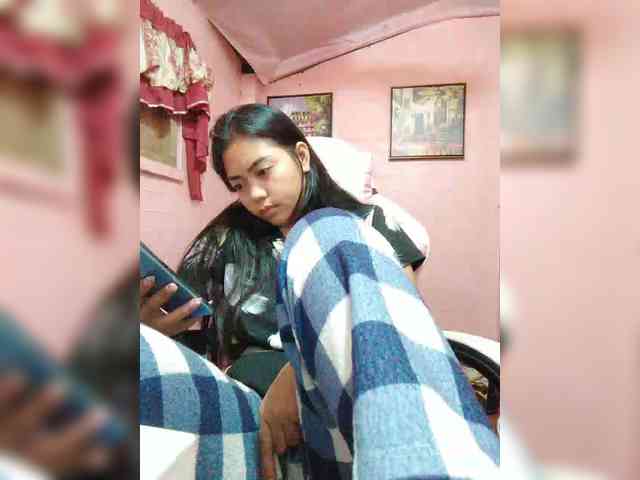 hornylittleprincess69 webcam