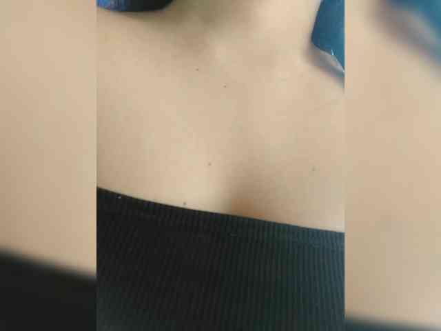 hornylittleprincess69 webcam