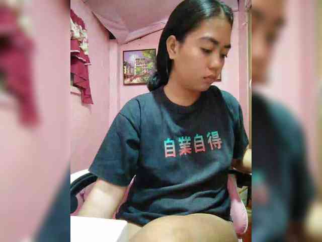 hornylittleprincess69 webcam