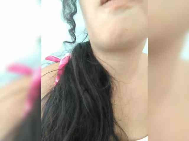 hornylittleprincess69 webcam