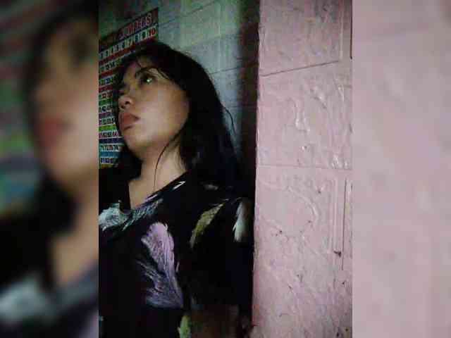 hornylittleprincess69 webcam