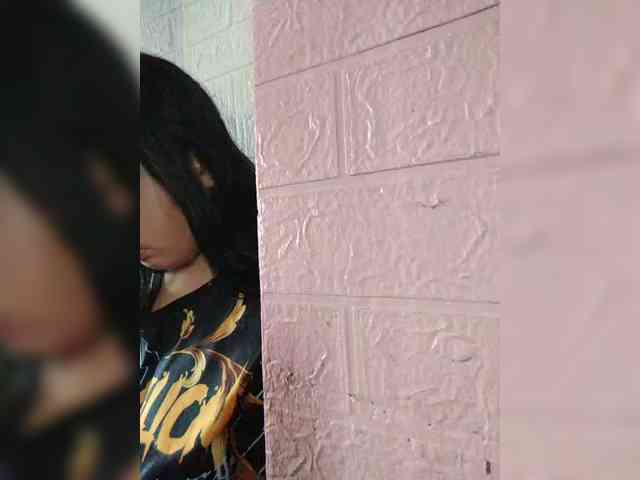 hornylittleprincess69 webcam