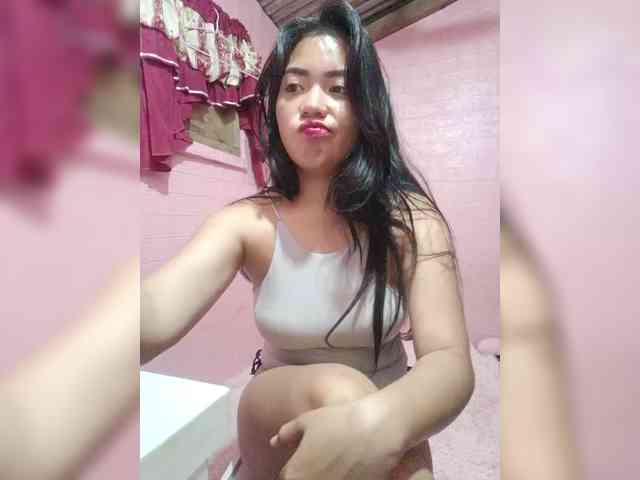 hornylittleprincess69 webcam