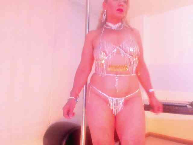 taylor-anastasia webcam