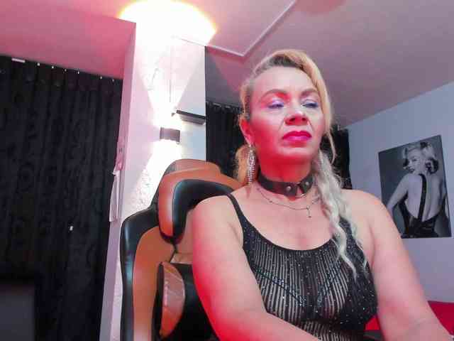 taylor-anastasia webcam