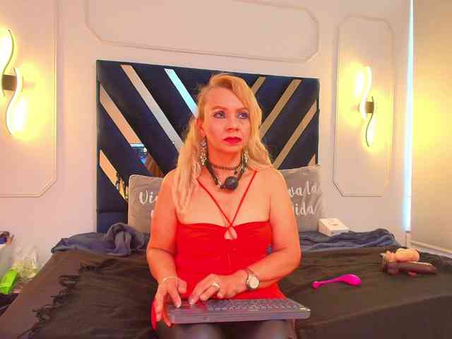 taylor-anastasia webcam