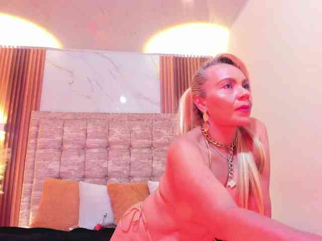 taylor-anastasia webcam