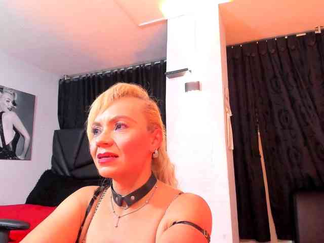 taylor-anastasia webcam