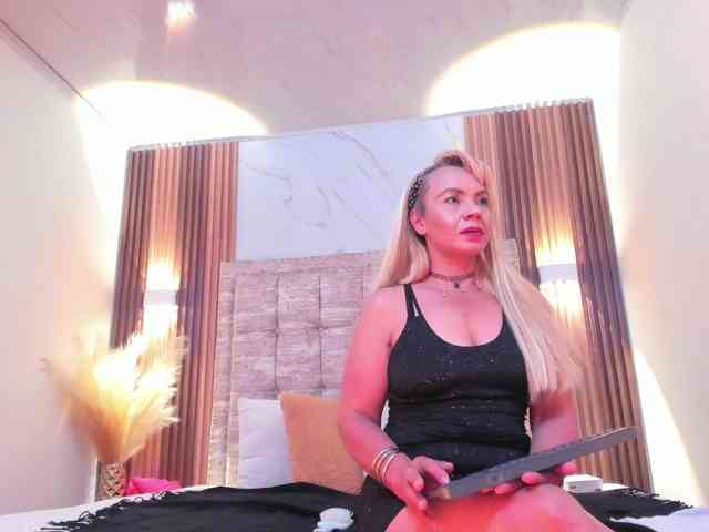 taylor-anastasia webcam