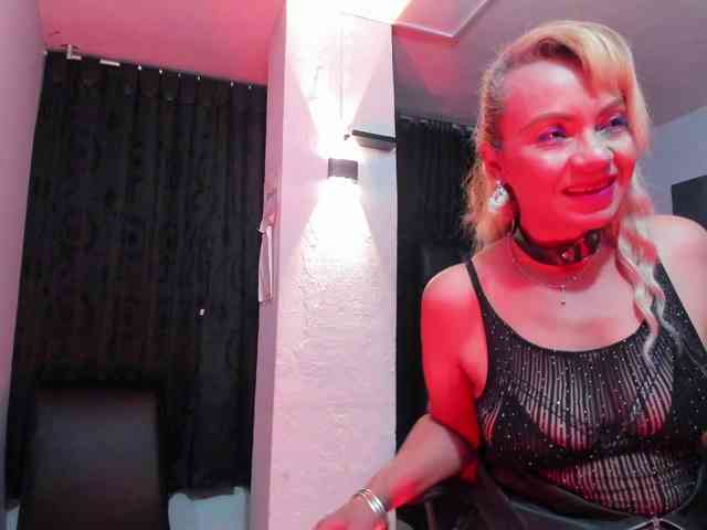 taylor-anastasia webcam