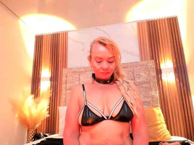 taylor-anastasia webcam