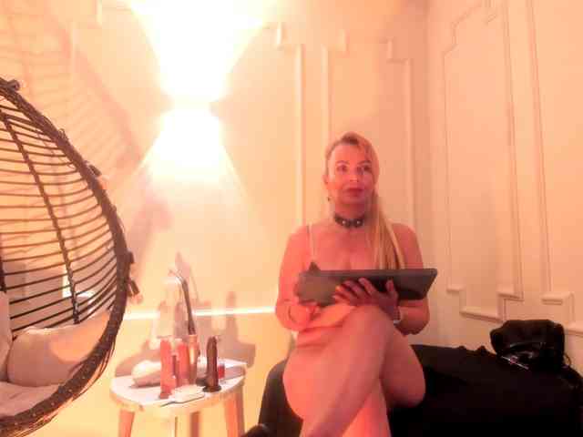 taylor-anastasia webcam