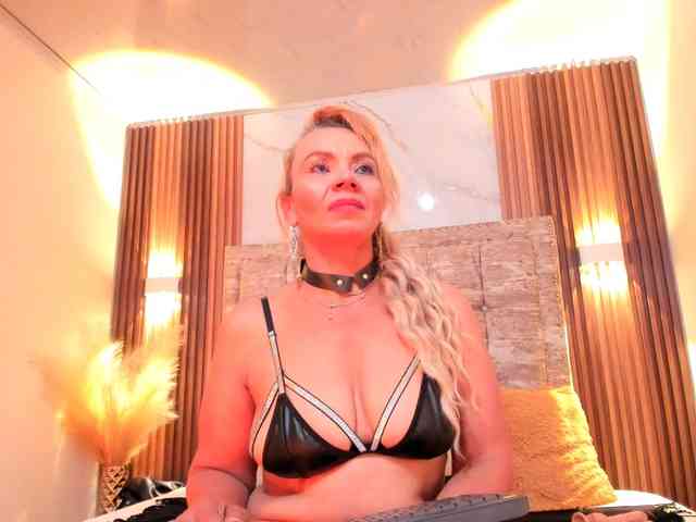 taylor-anastasia webcam