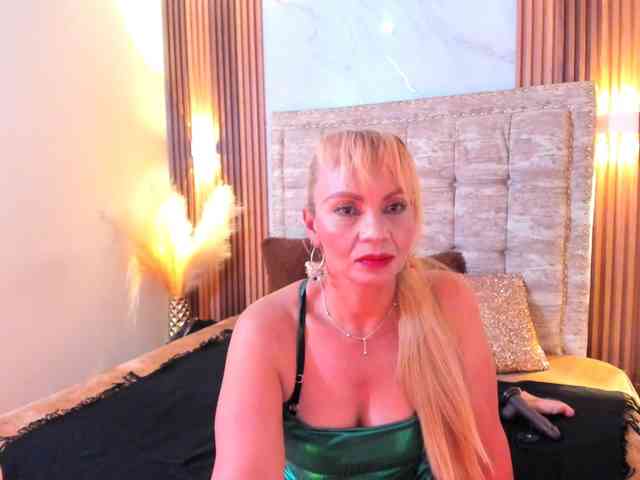taylor-anastasia webcam