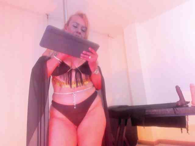 taylor-anastasia webcam