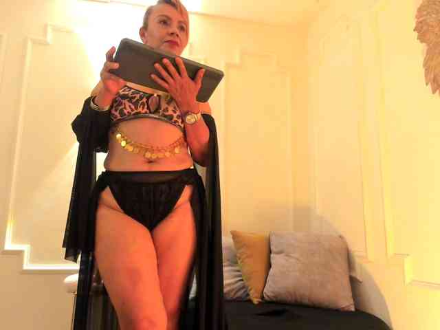 taylor-anastasia webcam