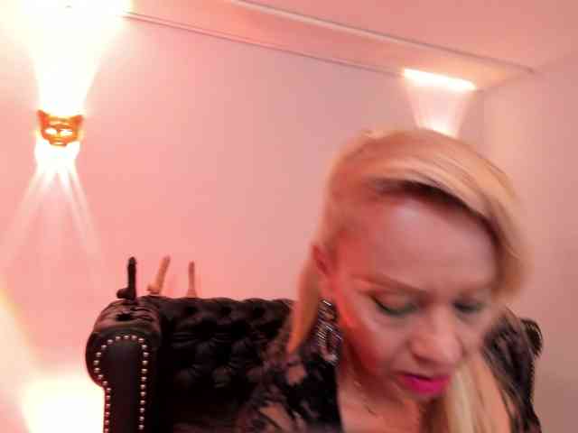 taylor-anastasia webcam