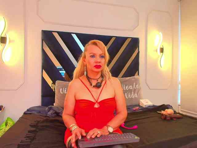 taylor-anastasia webcam