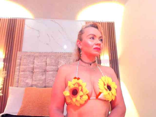 taylor-anastasia webcam