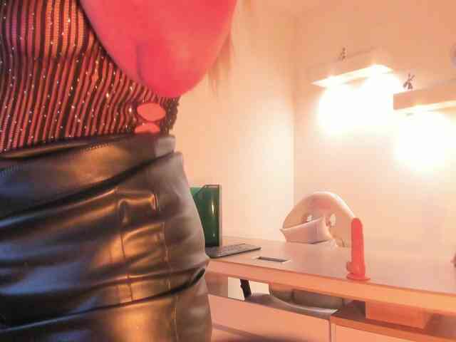 taylor-anastasia webcam