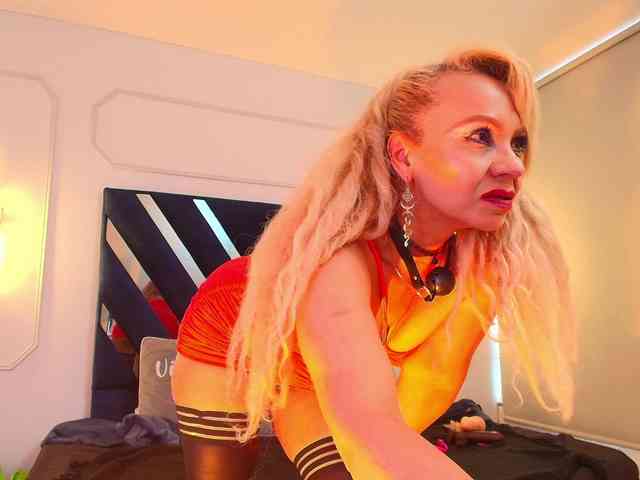 taylor-anastasia webcam