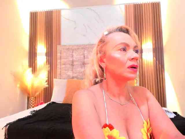 taylor-anastasia webcam