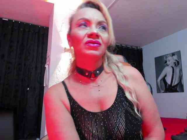 taylor-anastasia webcam