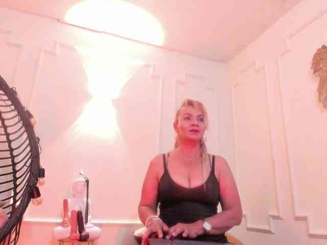 taylor-anastasia webcam