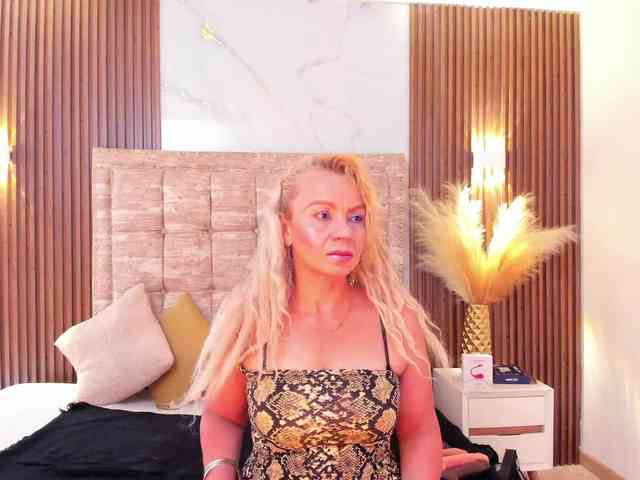 taylor-anastasia webcam